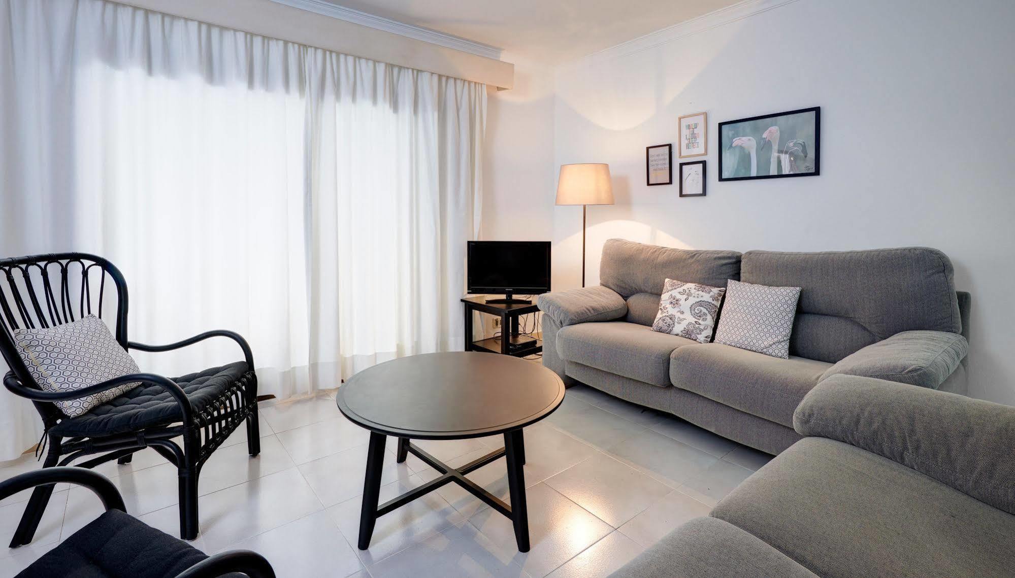 Lemar Apartments Colonia de Sant Jordi Εξωτερικό φωτογραφία